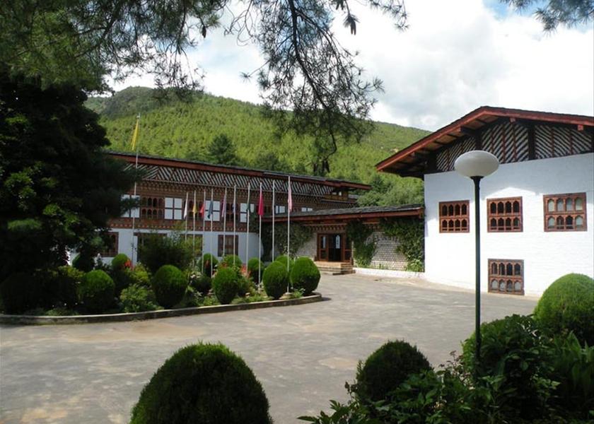 Paro Paro Exterior detail