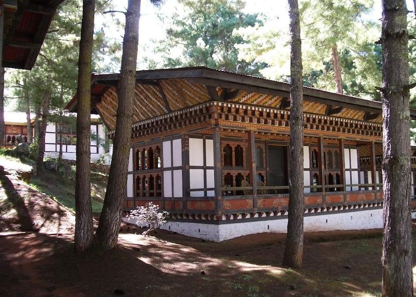 Paro Paro Exterior