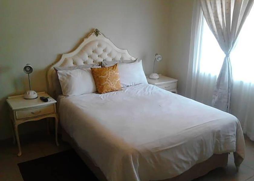  Francistown Room