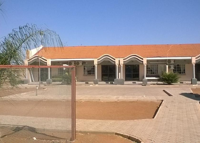 Central Palapye Property grounds