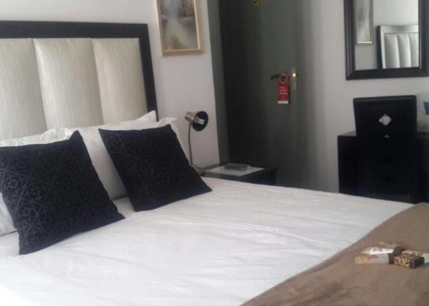 South-East Gaborone Room