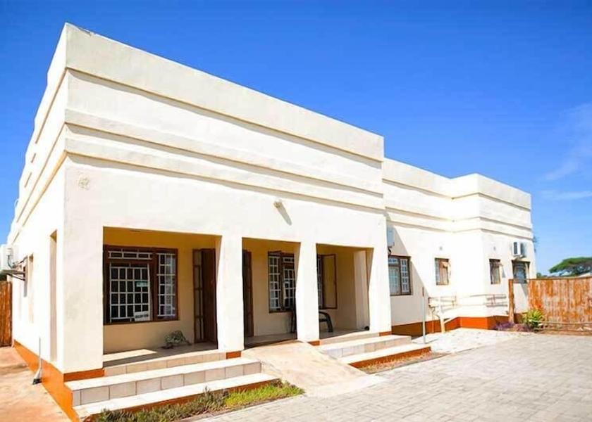  Kasane Property Grounds