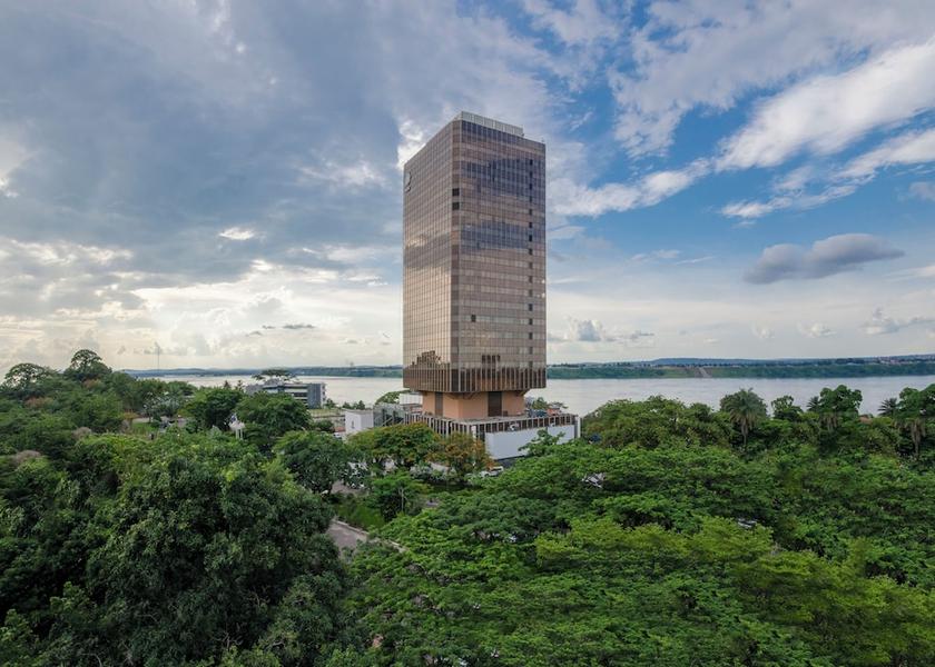  Kinshasa Exterior Detail