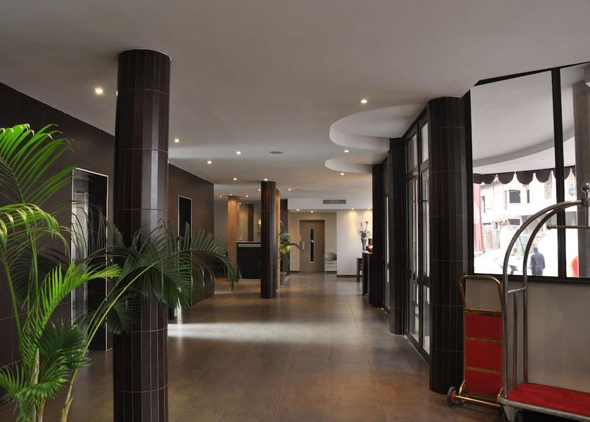  Kinshasa Interior Entrance