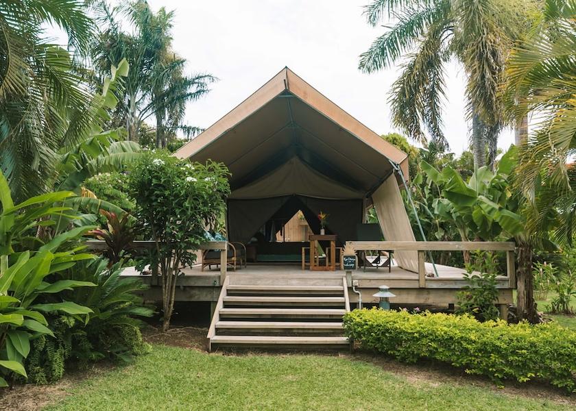  Rarotonga Exterior Detail