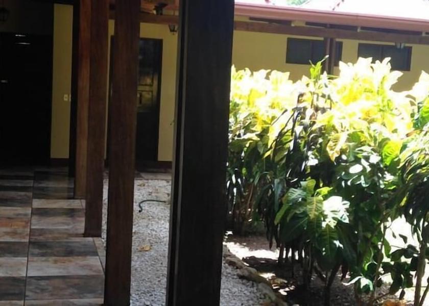 Guanacaste Sardinal Hallway