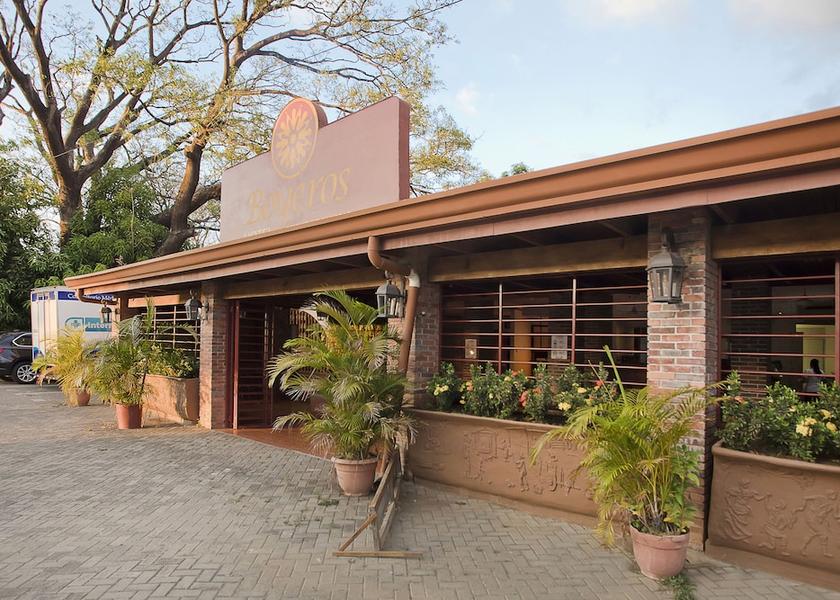 Guanacaste Liberia Facade