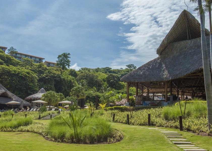 Guanacaste Papagayo Exterior Detail