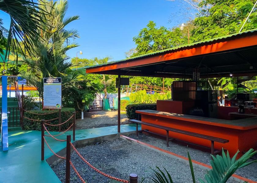 San Jose Uvita Barbeque