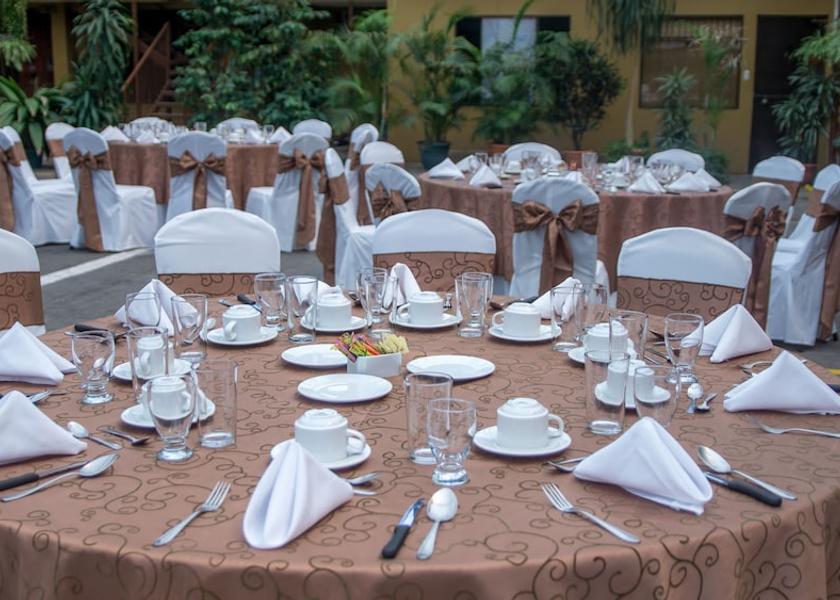 Cartago Cartago Porch