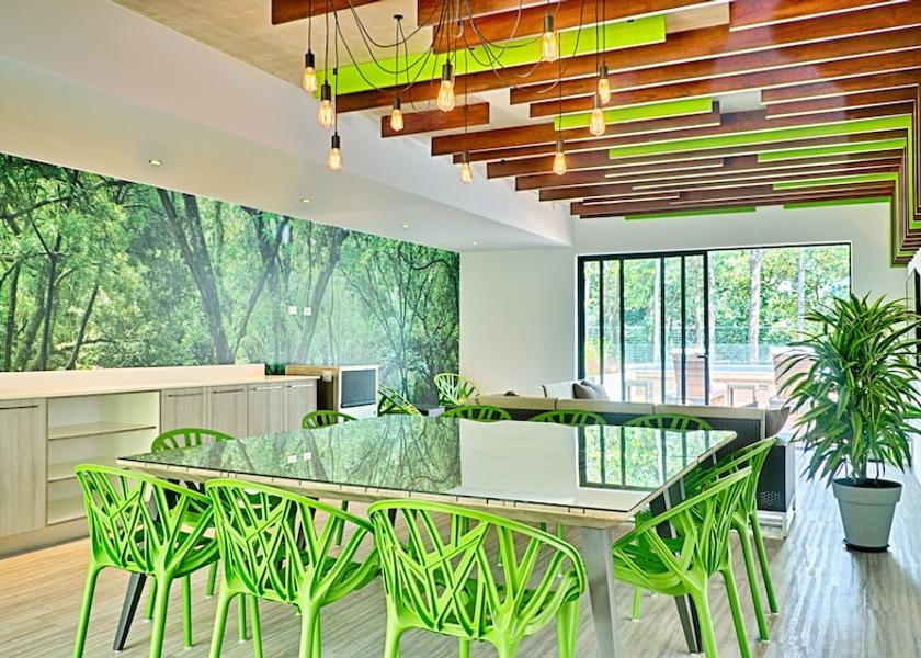 Alajuela Santa Ana Meeting Room