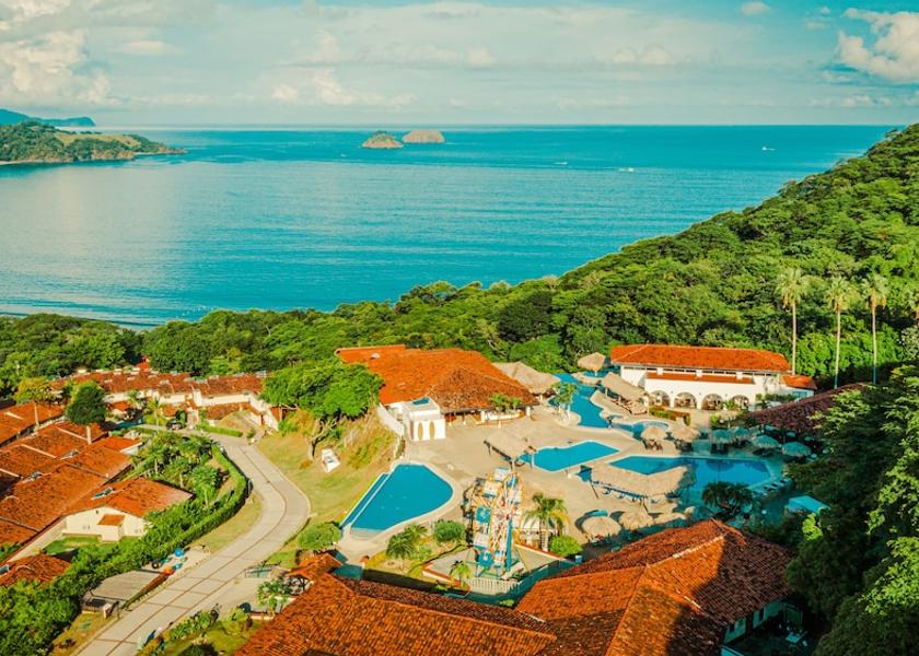 Guanacaste Sardinal Facade