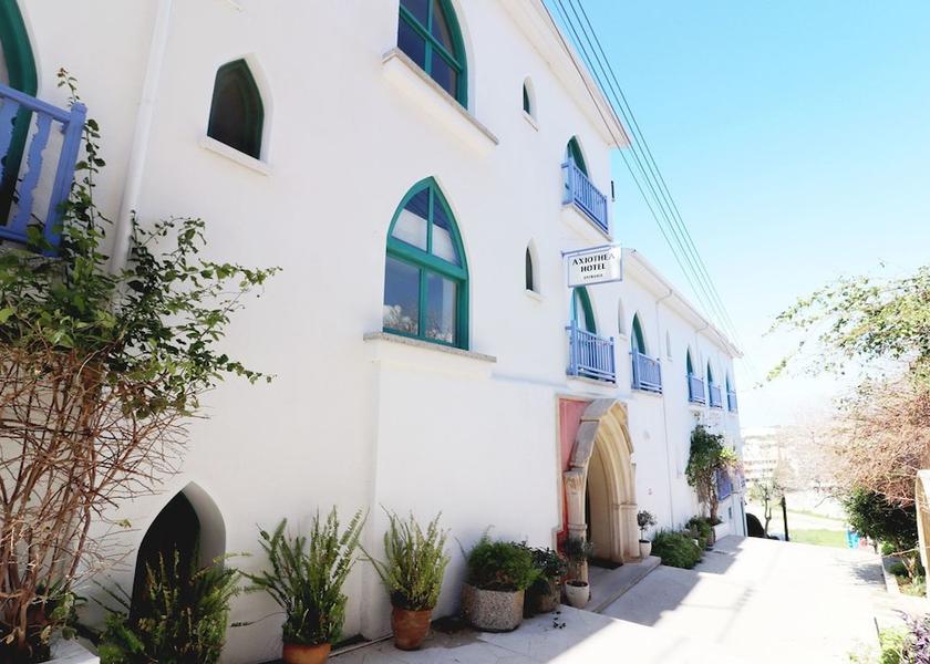 Paphos Paphos Property entrance