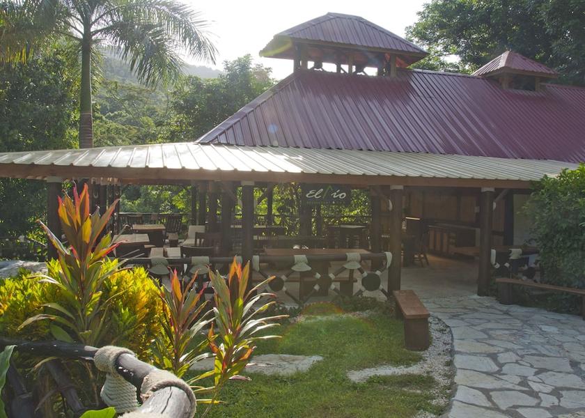 Barahona Province Paraiso Restaurant