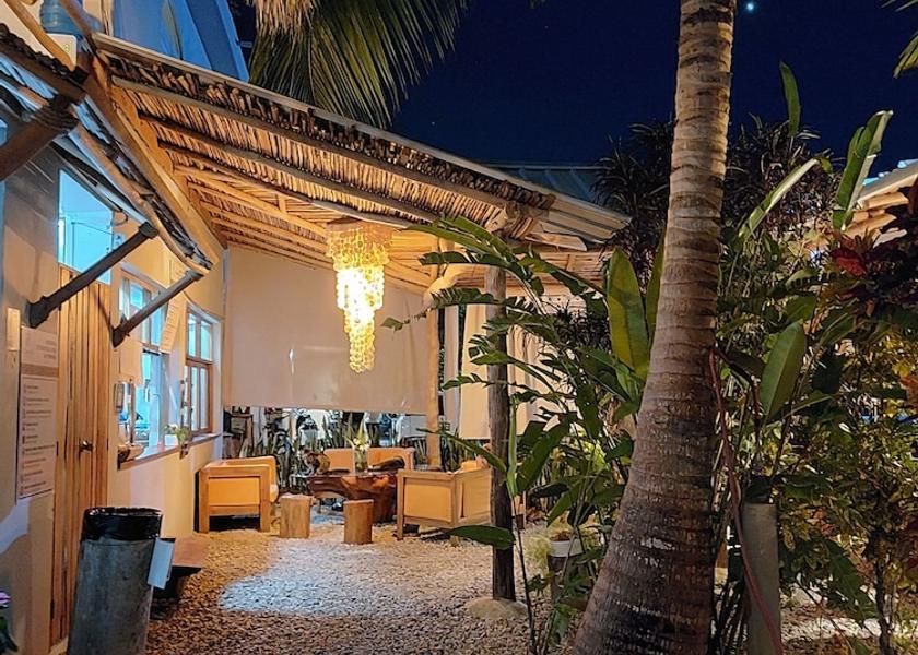 Samana Las Terrenas Exterior Detail