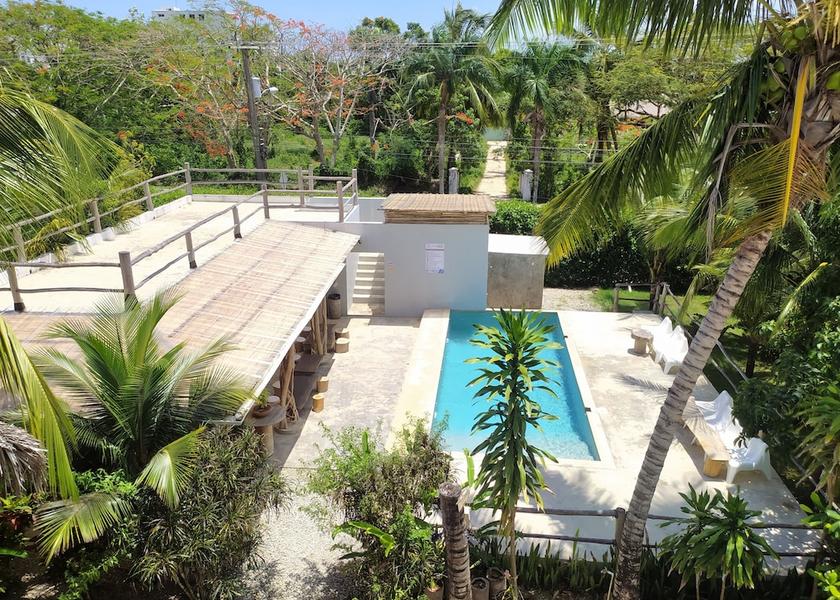 Samana Las Terrenas Exterior Detail