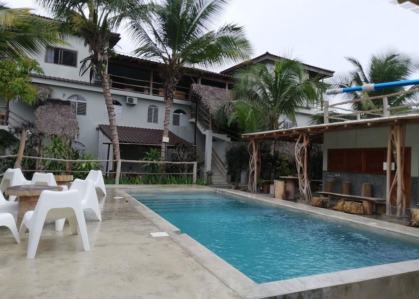 Samana Las Terrenas Exterior Detail