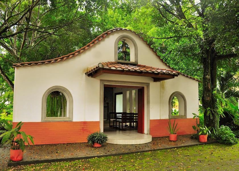 Sucumbíos Nueva Loja Exterior Detail