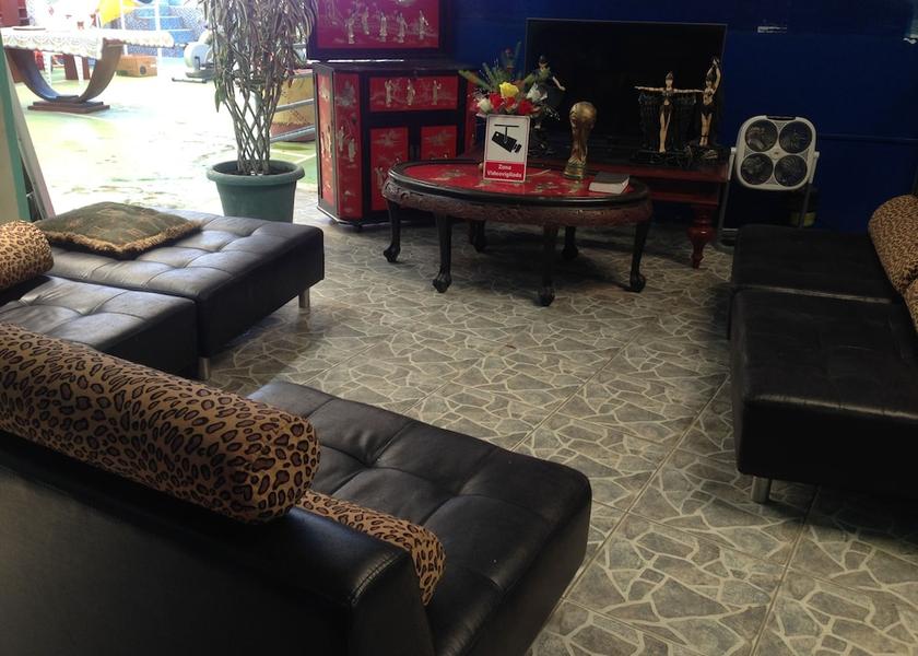 Pichincha Guayaquil Lobby