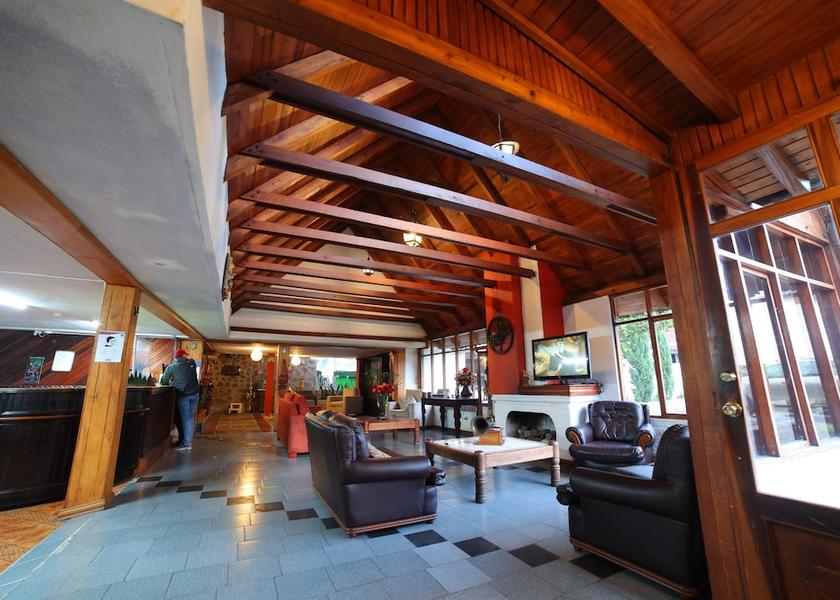 Tungurahua Banos Reception
