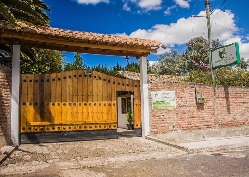  Tababela Entrance