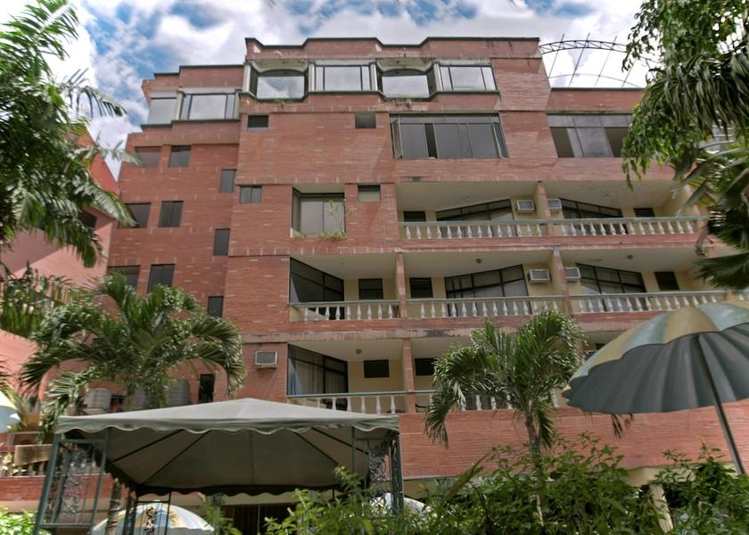 Orellana Coca Facade