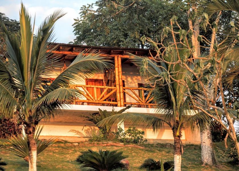 Santa Elena Manglaralto Balcony