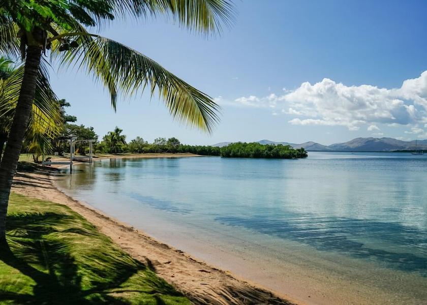 Western Division Bekana Island Beach