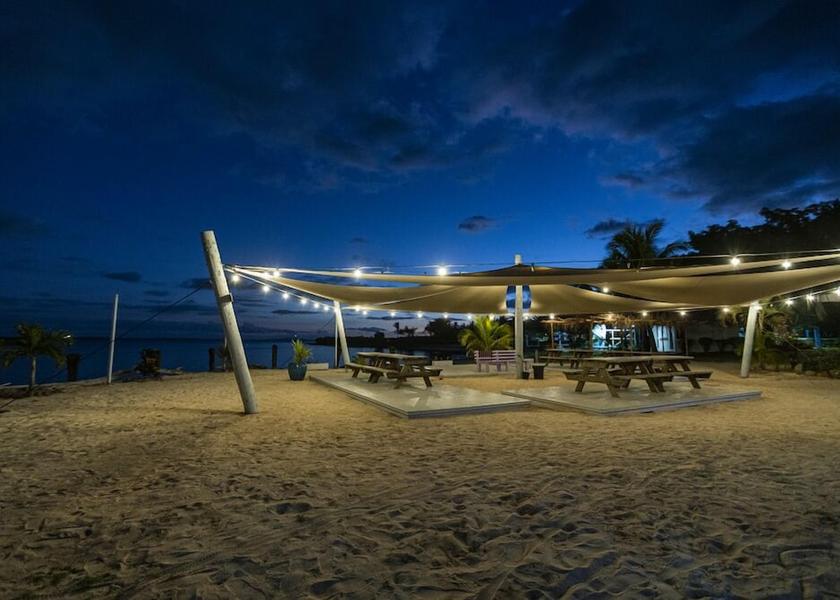 Western Division Bekana Island Front of property - evening/night