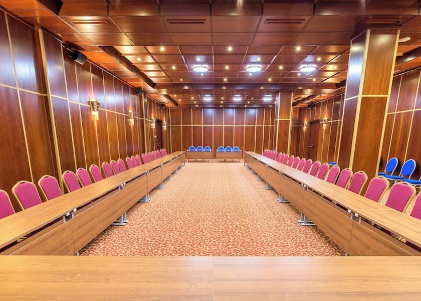 Kvemo Kartli Tsqneti Meeting Room