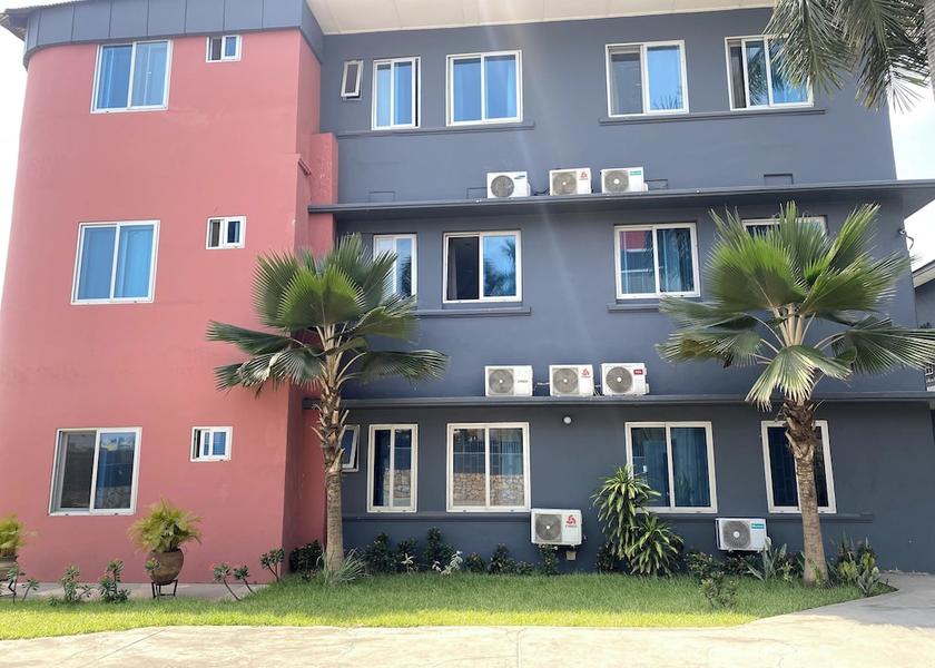  Accra Exterior Detail