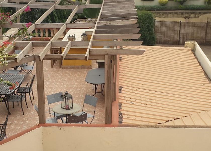 Accra Region Kwabenyan Sundeck