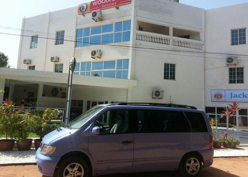  Banjulinding Airport Shuttle