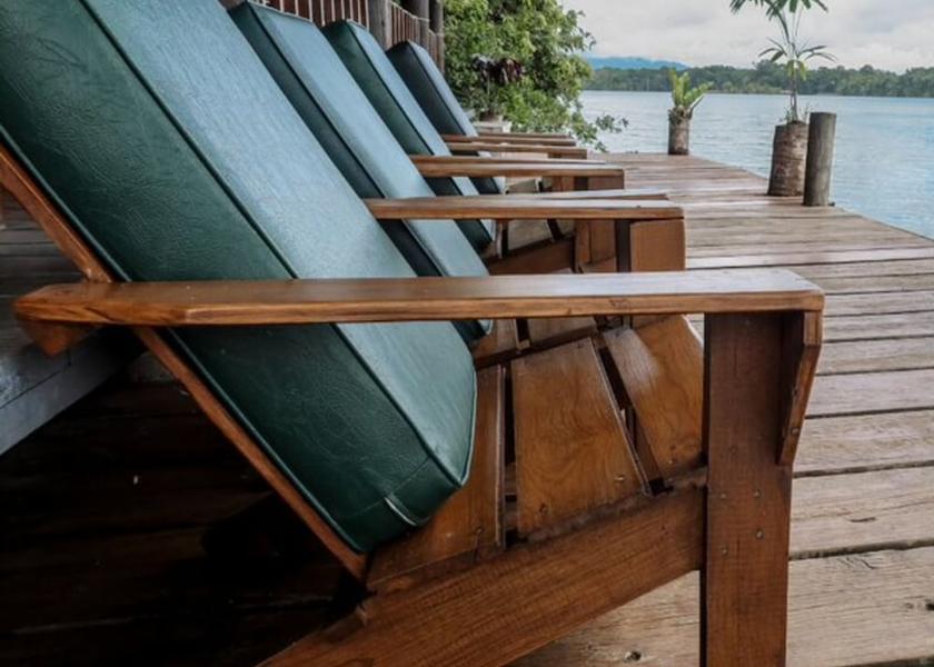 Izabal (department) Rio Dulce Porch