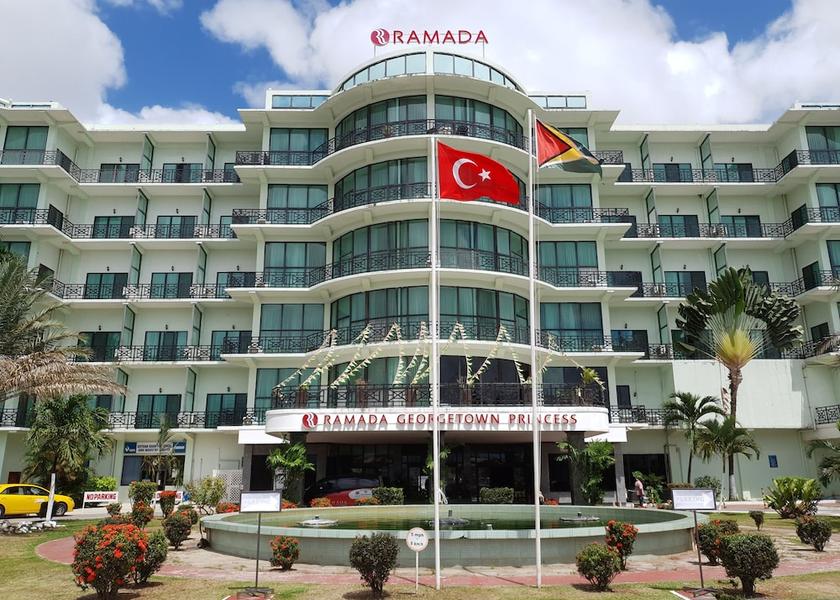  Georgetown Exterior Detail