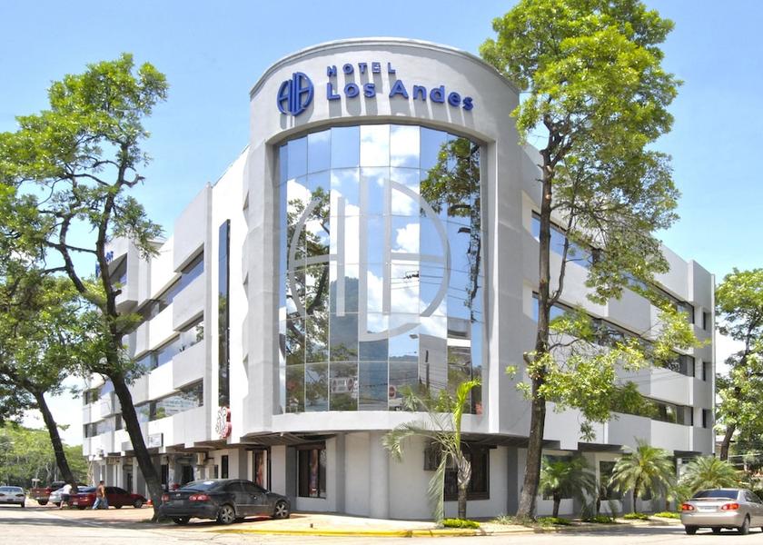 Cortes San Pedro Sula Facade
