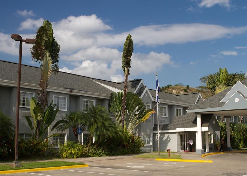 Cortes San Pedro Sula Facade