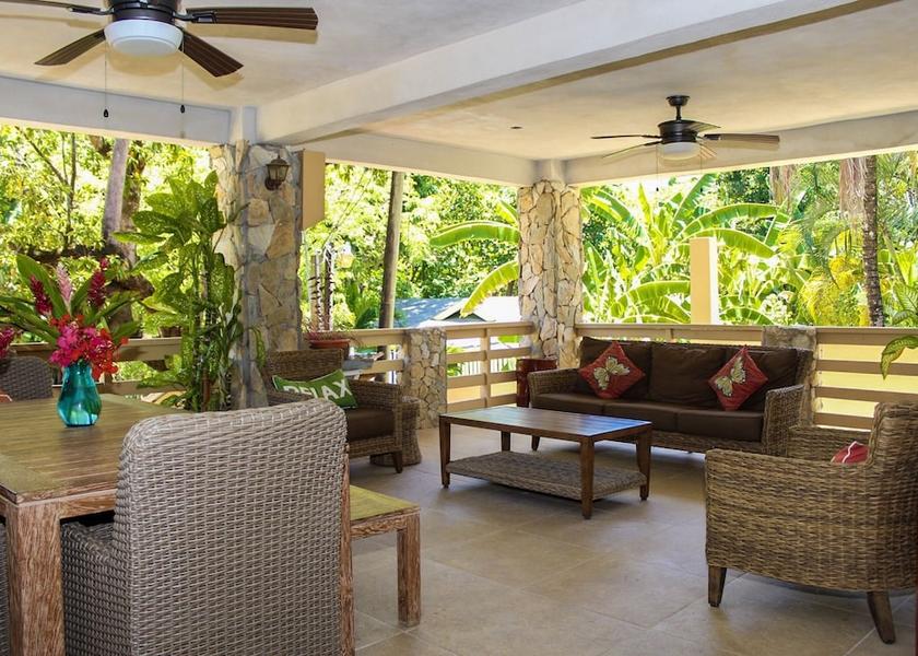 Islas de la Bahia Roatan In-Room Dining