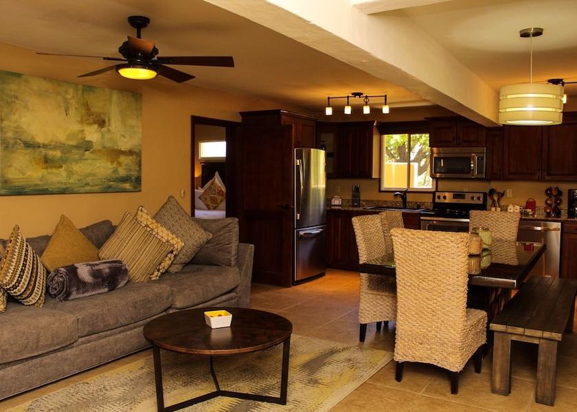 Islas de la Bahia Roatan Kitchen