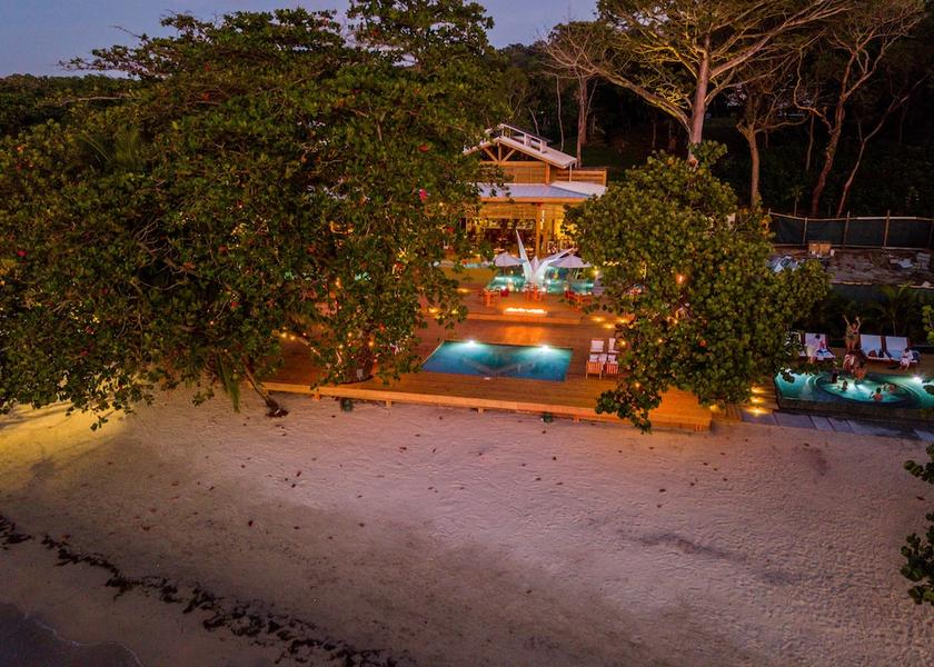 Islas de la Bahia Roatan Facade