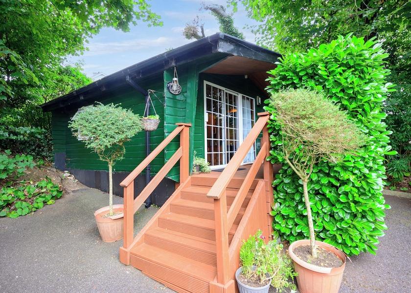 Cork (county) Cobh Exterior Detail