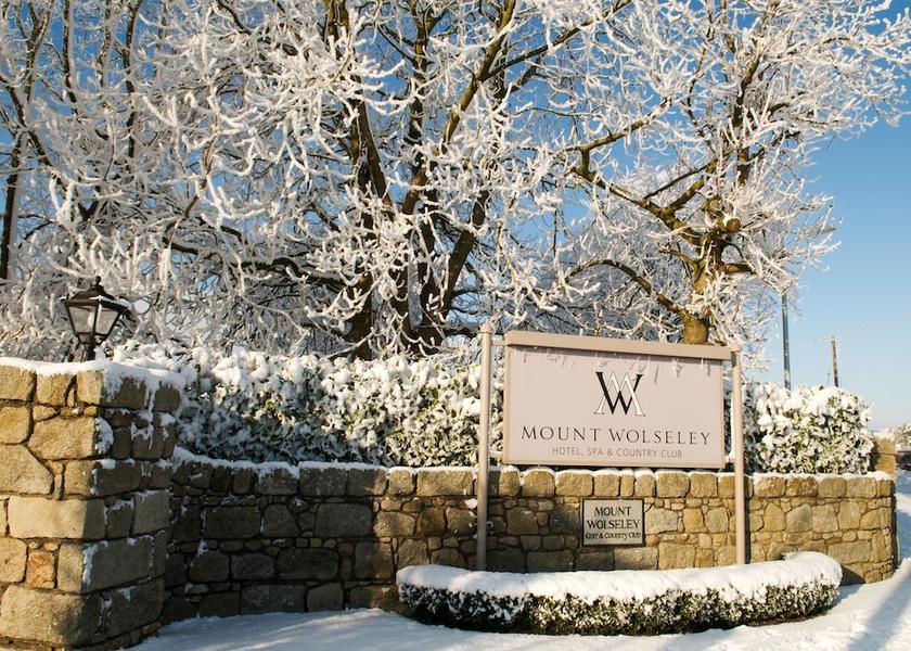 Carlow (county) Tullow Exterior Detail