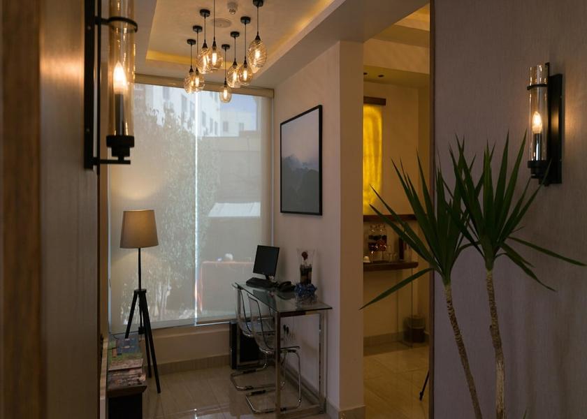 Amman Governorate Amman Business center