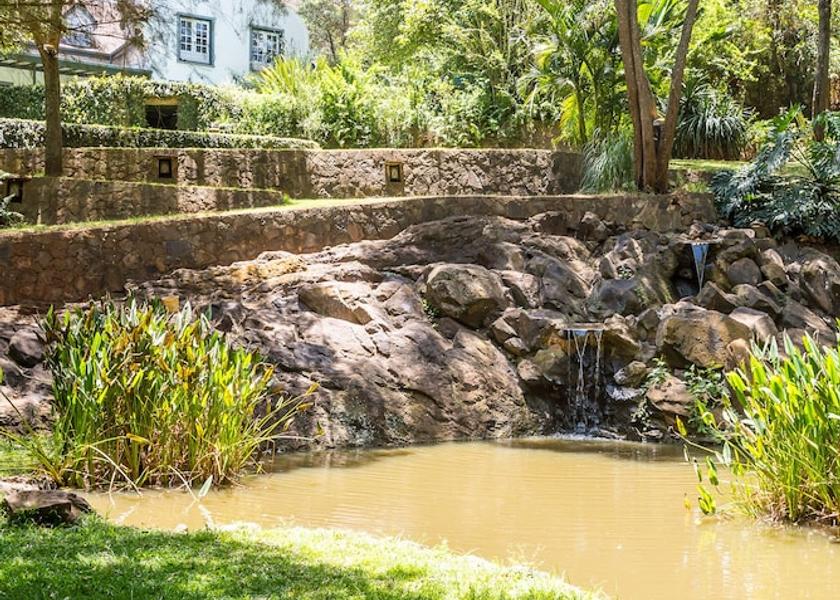  Nairobi Exterior Detail