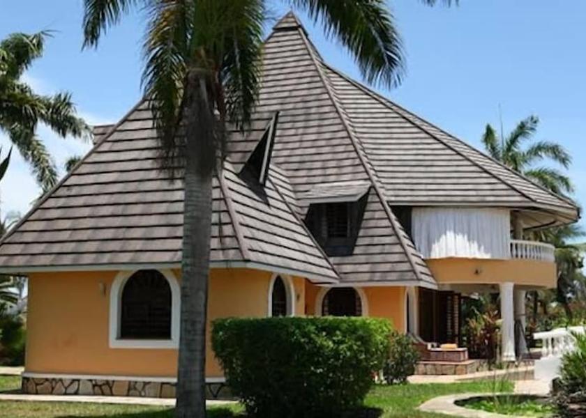  Ukunda Property Grounds