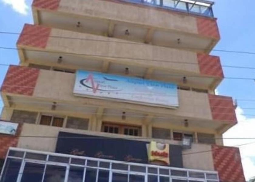  Nairobi Exterior Detail