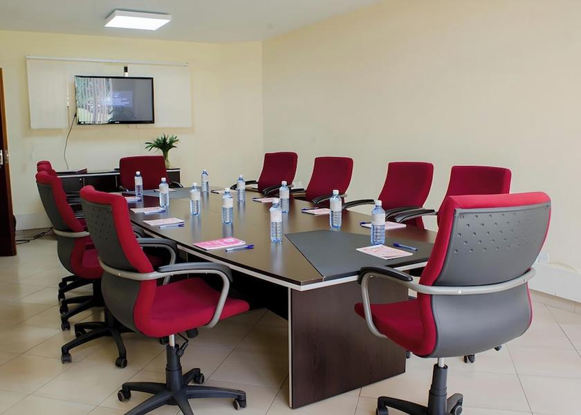  Nairobi Meeting Room