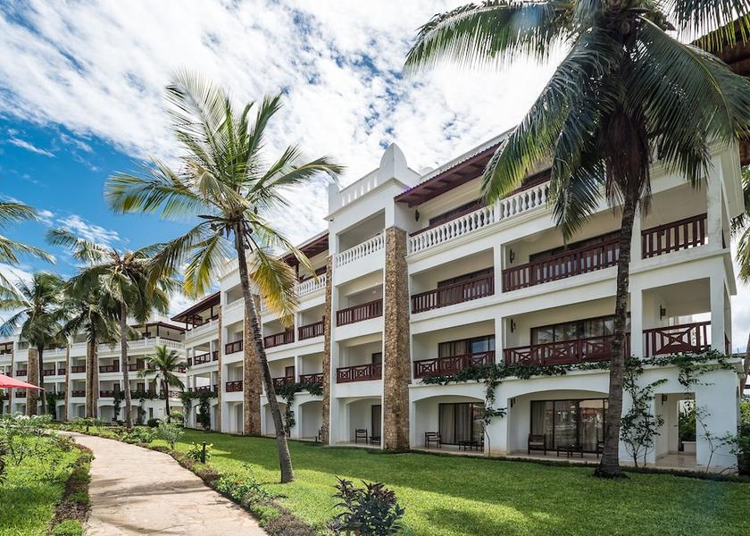  Mombasa Exterior Detail