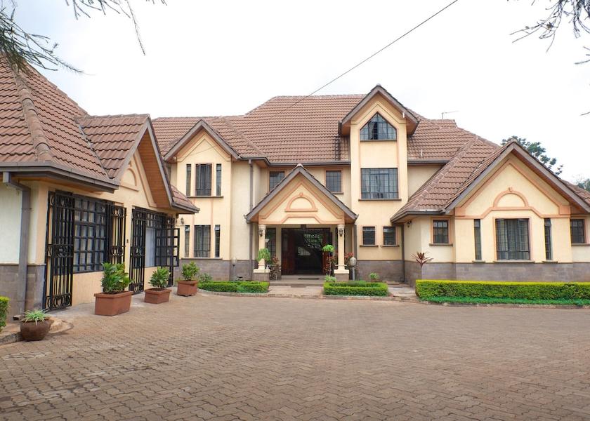  Nairobi Exterior Detail