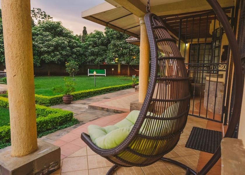  Nairobi Porch